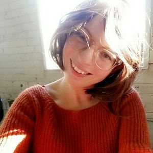 Meet your Posher, Christina